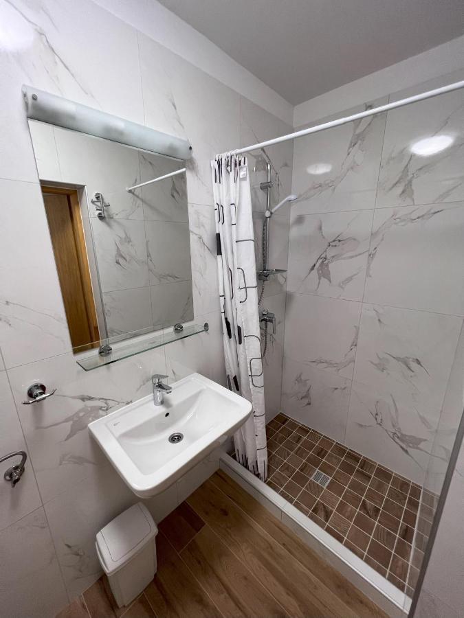 Apartmani Palme Funtana Exterior foto