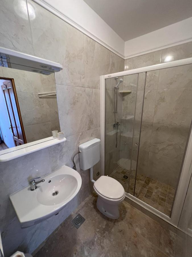 Apartmani Palme Funtana Exterior foto